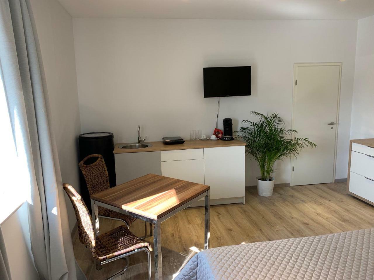 Latinos In Apartment Herzogenaurach Ngoại thất bức ảnh